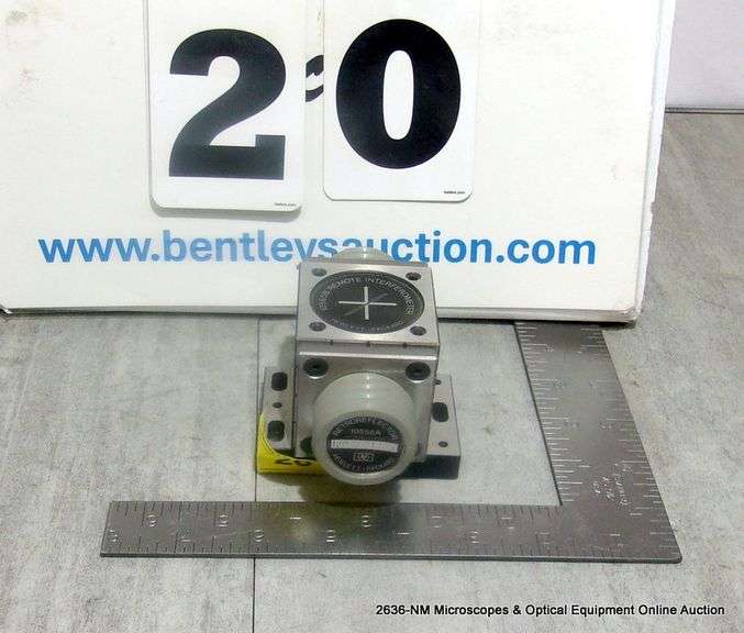 HP 10556A RETROREFLECTOR/10565B REMOTE INTERFEROMETER