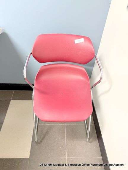MAROON PLASTIC CHAIR