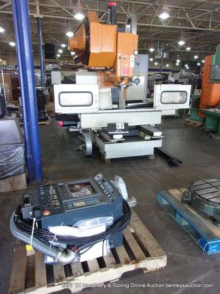 LEBLOND MAKINO FNC 106 FANUC SERIES 15-MF, MACHINE CENTER, TYPE FNC-106/A30, S/N: LM-383