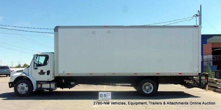 2008  FREIGHTLINER  M2 106  106 MEDIUM DUTY  TRUCK  249,091 MILES