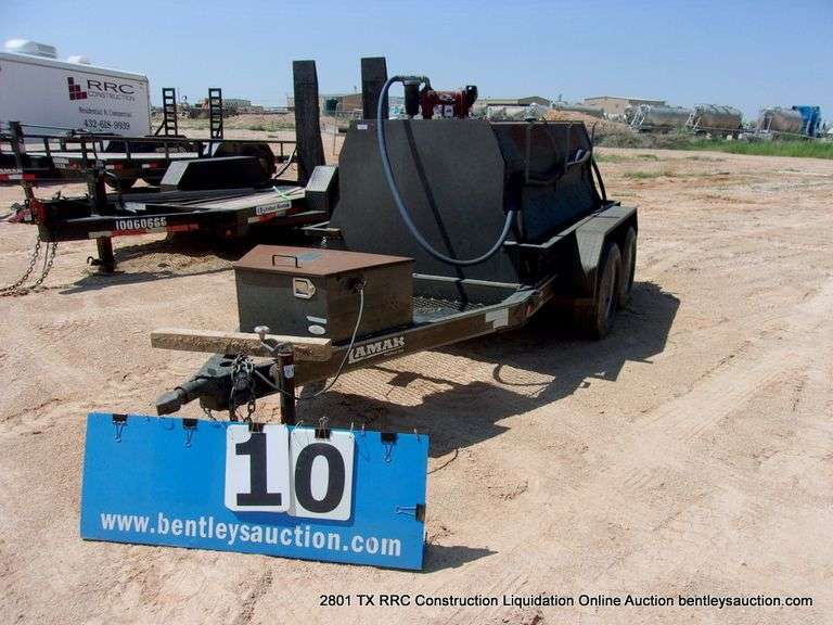 2014  LAMAR   5x9 750 GALLON FUEL CARRIER  TANK TRAILER,  TANDEM AXLES,