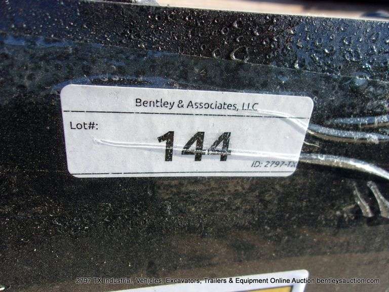 WOLVERINE MINI SKID STEER STUMP GRAPPLE MODEL: MSG-11-44W, S# ZW-01061