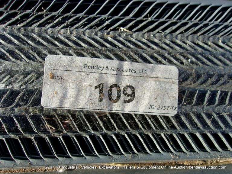 LOT: GALVANIZED RIB LATH MESH, 28" X 8'