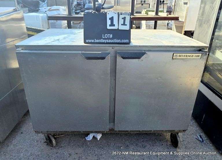 BEVERAGE AIR 2-DOOR COOLER