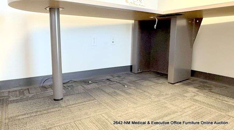L-SHAPED DESK W/ OVERHEAD CABINET