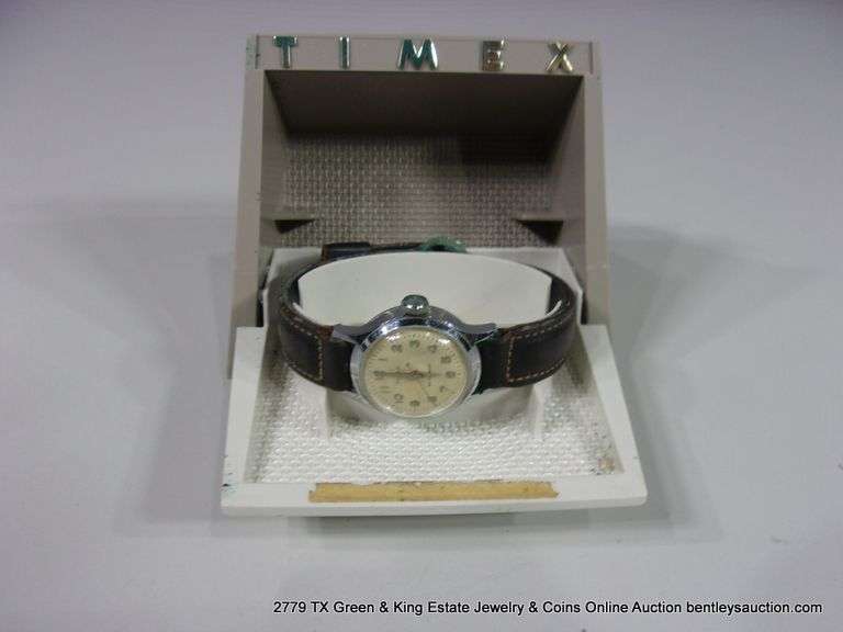 VINTAGE TIMEX WATCH & CASE