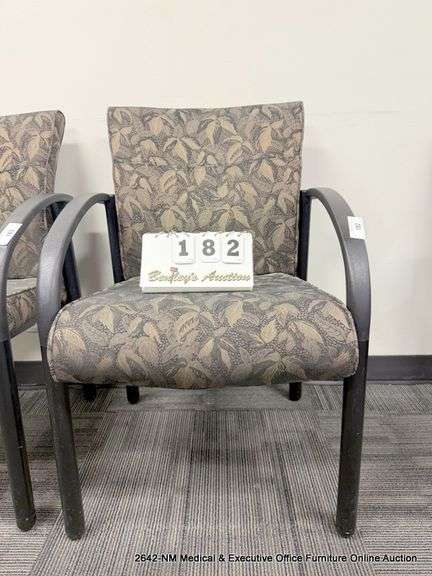 DECORATIVE ARM CHAIR