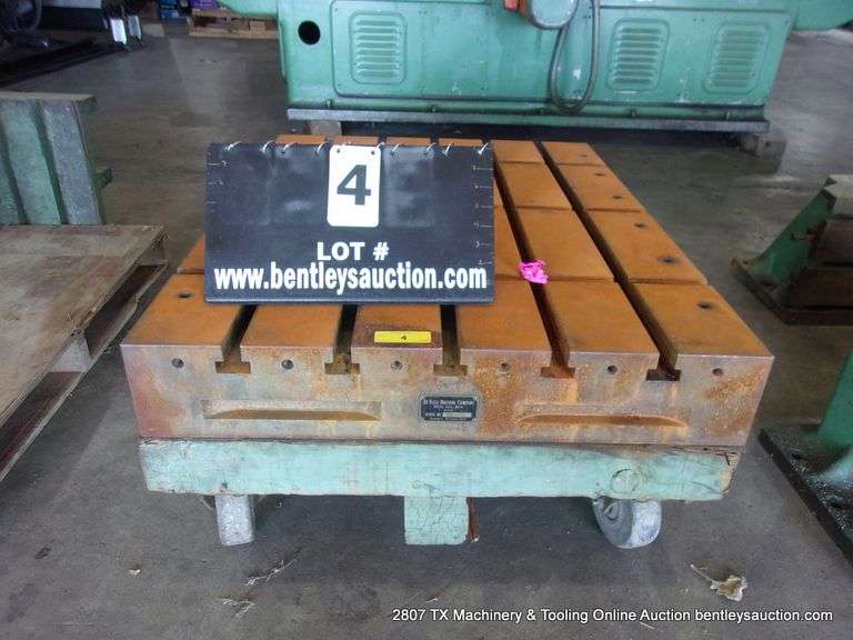 DEVLIEG MACHINE COMPANY T-SLOTTED WORK TABLE, 40" X 30", S/N: 92043