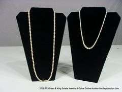 BAG: 2 FASHION VINTAGE STYLE PEARL NECKLACES