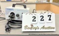 MEDTRONIC 150 WATT HALOGEN LIGHT SOURCE