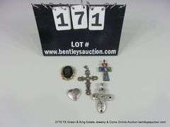 BAG: ASSORTED FASHION PENDANTS: CROSSES, HEARTS, BROACHES