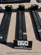 WOLVERINE BUCKET ATTACH 60" PALLET FORKS 4000 LB CAPACITY ATTACHMENT MODEL: TF2-66-4000G, S# ZW-0036