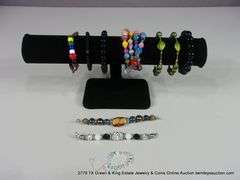 BAG: 10 ASSORTED MIXED BEADED FASHION BRACELETS