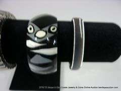 BAG: 5 ASSORTED FASHION BANGLE BRACELETS