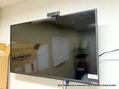 VIZIO 36" LCD W/ REMOTE