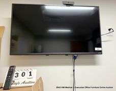 VIZIO 36" LCD W/ REMOTE