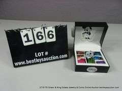 DISNEY MICKEY MOUSE FASHION WATCH SET W/ 7 INTERCHANGEABLE BANDS