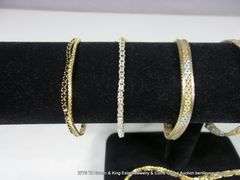 LOT: 8 GOLD TONED/GOLD PLATED BRACELETS AND NECKLACES