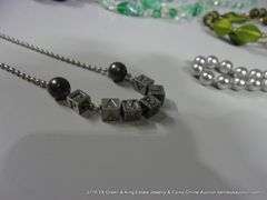 BAG: 10 ASSORTED MIXED BEADED FASHION NECKLACES