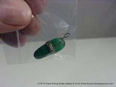 LOT: 4 ASSORTED FASHION PENDANTS