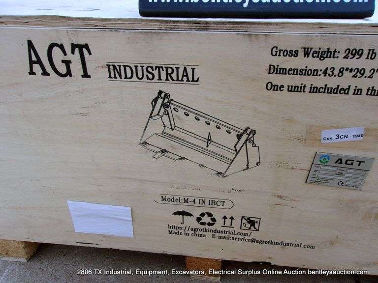 AGT INDUSTRIAL MINI SKID LOADER M-4INIBCT 4-IN-1 BUCKET 43"