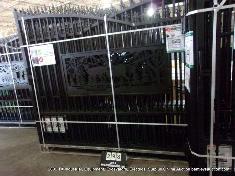KJ ALL METAL K0720 HEAVY DUTY BLACK POWDER COATED METAL FARM DECORATIVE GATE- DEER MOTIF, 7' X 20'