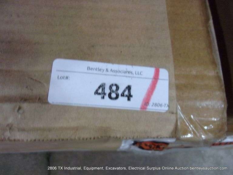 ERGOTRON DESKTOP MONITOR STAND