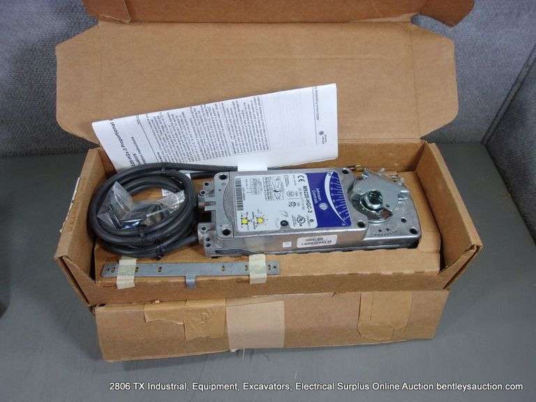 JOHNSON-CONTROLS M9220-HGC-3 ROTARY ACTUATORS (2X MONEY)