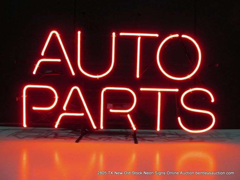AUTO PARTS, 19" X 30"