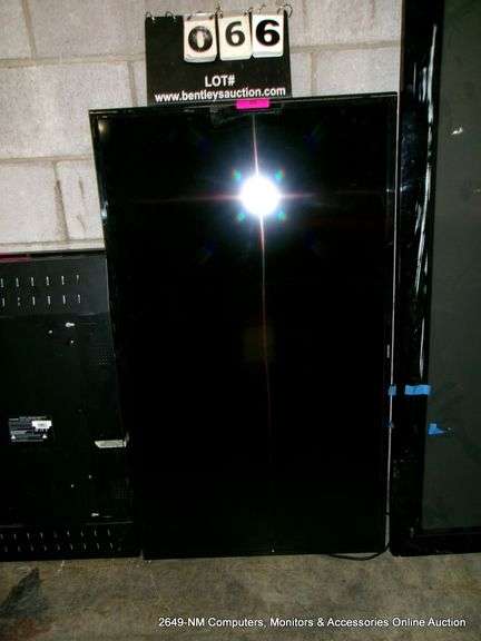 55" SAMSUNG FLAT SCREEN TV MODEL: HG49NE470HFX24