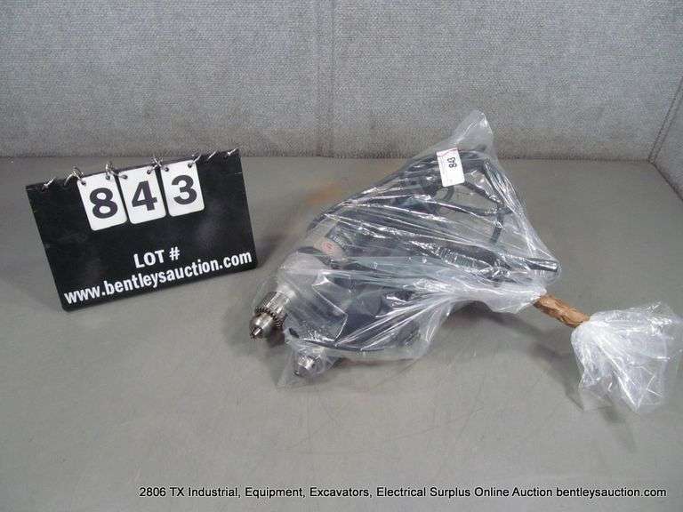 BAG: (2) ELECTRIC BLACK & DECKER DRILLS