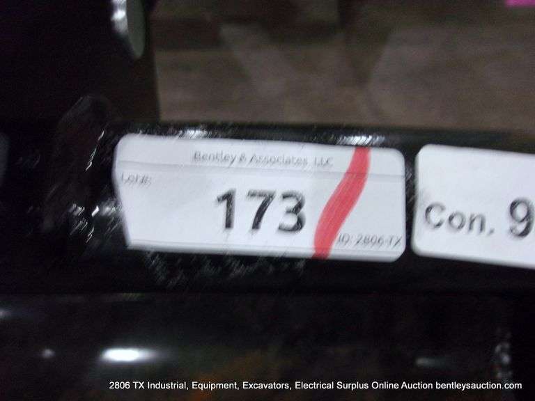 IRANCH IREAS MINI EXCAVATOR 23" WIDE BUCKET ATTACHMENT