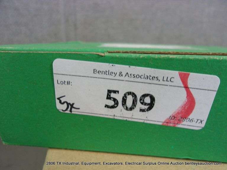 SCHNEIDER ELECTRIC LVB12 POWER BASES (5X MONEY)