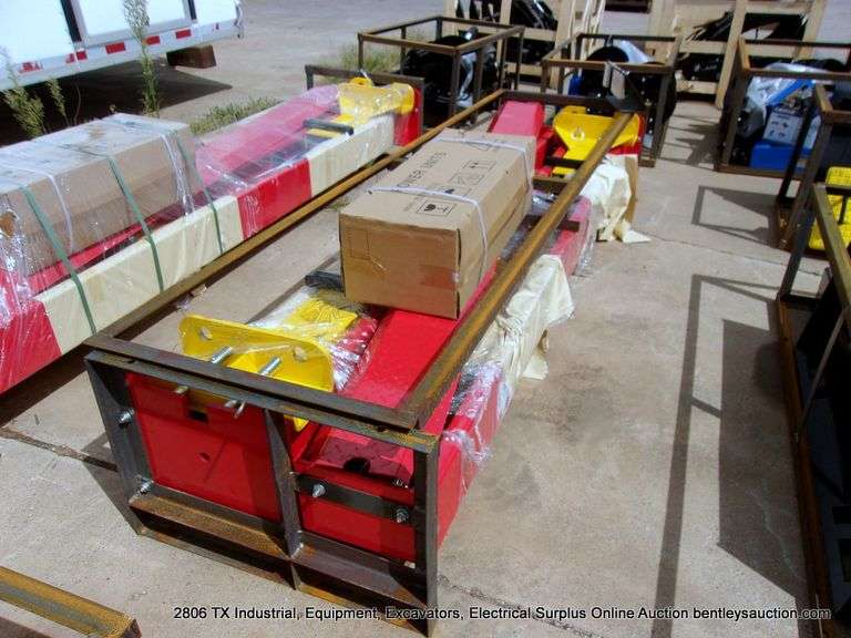 AGT INDUSTRIAL 10K HYDRAULIC 2 POST AUTOMOTIVE LIFT - RED