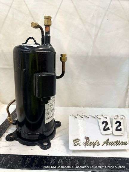 HITACHI S300AH-47A6 REFRIGERATING COMPRESSOR