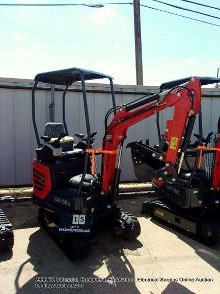 CF INDUSTRY CFG MX15RX MINI EXCAVATOR - 13.5 HP