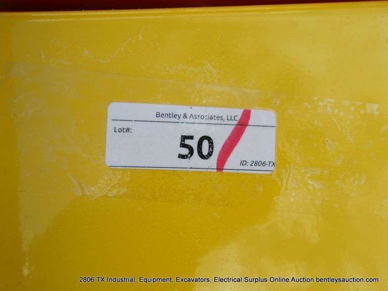 AGT INDUSTRIAL 10K HYDRAULIC 2 POST AUTOMOTIVE LIFT - RED