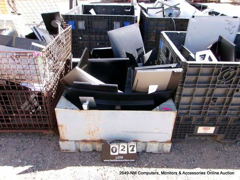 MISC: CAGE - DELL COMPUTERS - CONTENTS ONLY (15X MONEY)