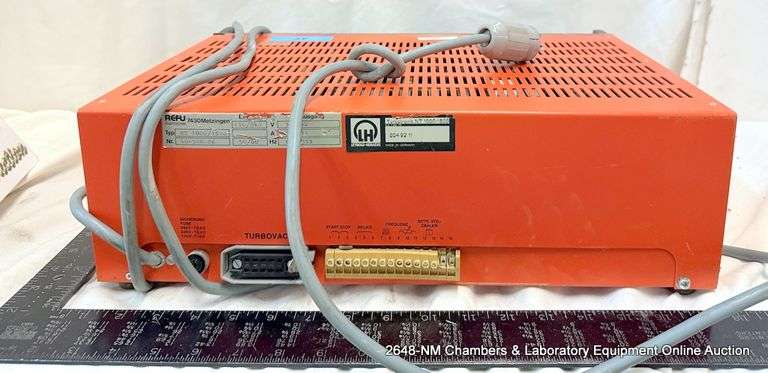 LEYBOLD TURBO TRONIK NT 1000/1500 FREQUENCY CONVERTER