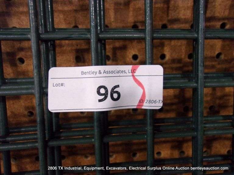 KJ ALL-METAL GREEN POWDER CRATED WIRE MESH PANELS - 5' X 5' X 6" (3X MONEY)