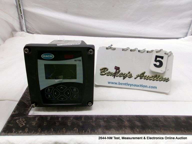 HACH SC100 ANALYZER