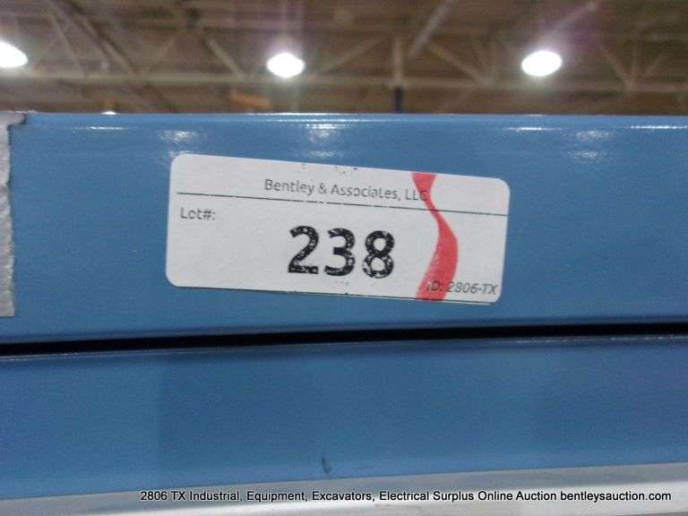 LYON METAL PRODUCTS 9-DRAWER TOOLING ORGANIZER CABINET