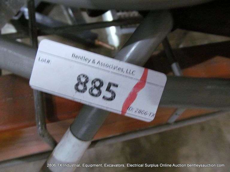 LOT: ASSORTED HEAVY DUTY POWER CORDS