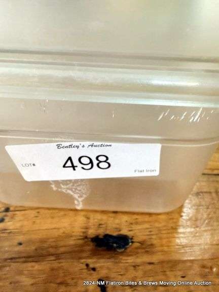 4 - PLASTIC CAMBRO BINS