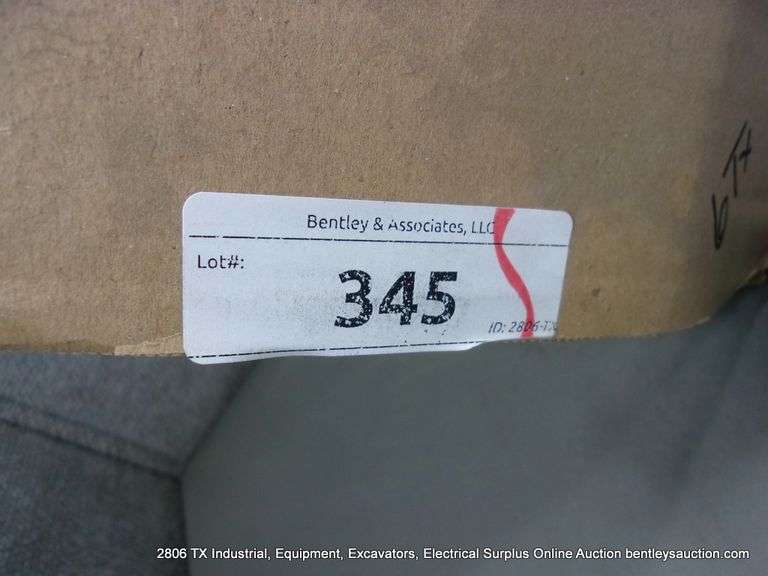 JOHNSON CONTROLS CAT 233955 ADJUSTABLE ALUMINUM / POLY 3-BLADE FAN BLADES 36"