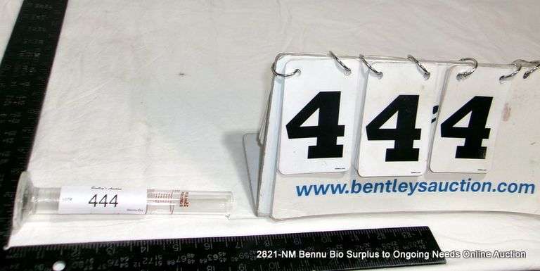 GRADUATED CYLINDER, 25 ML, GLASS