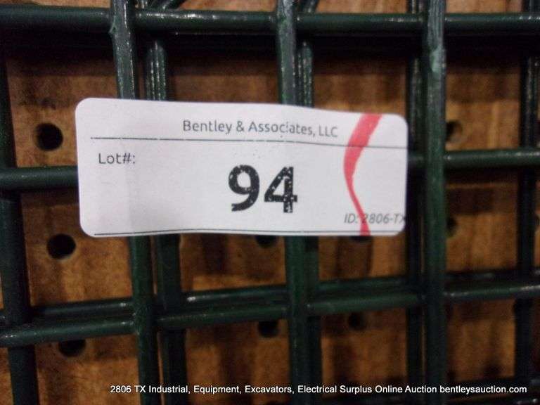 KJ ALL-METAL GREEN POWDER CRATED WIRE MESH PANELS - 5' X 5' X 6" (3X MONEY)