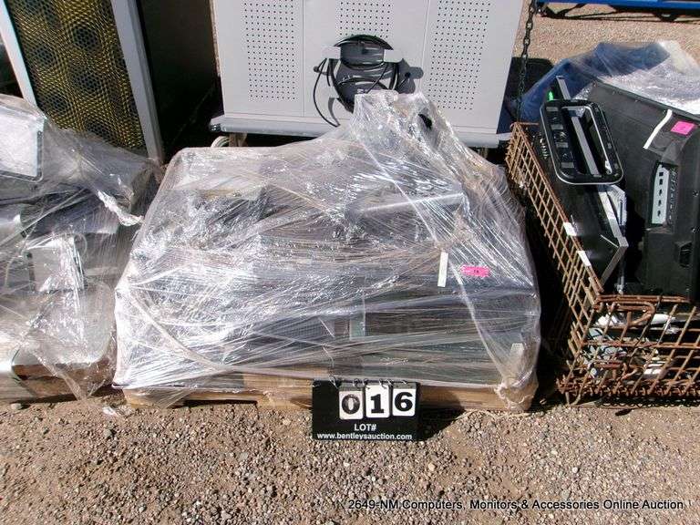 DELL COMPUTERS AND MONITORS (10X MONEY)
