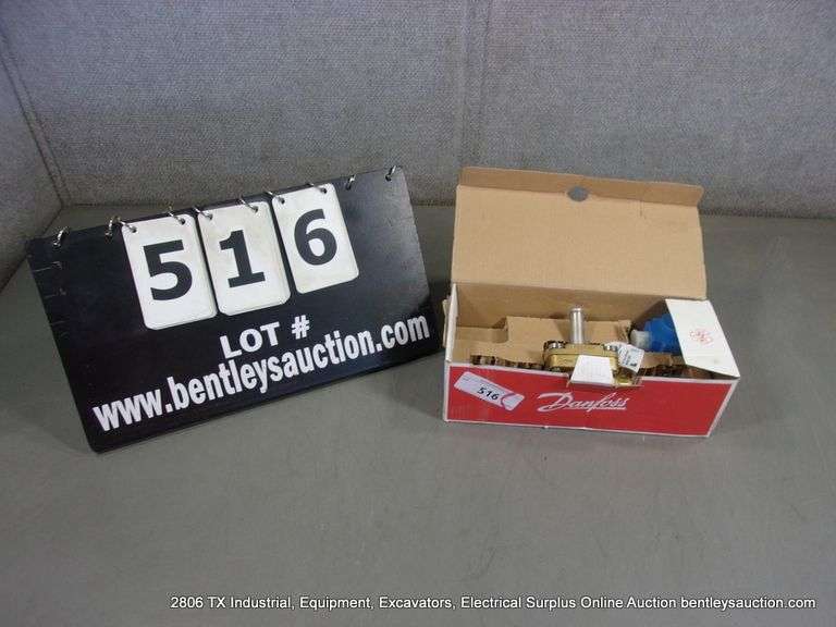 DANFOSS 025-33705-000 PRESSURE VALVE