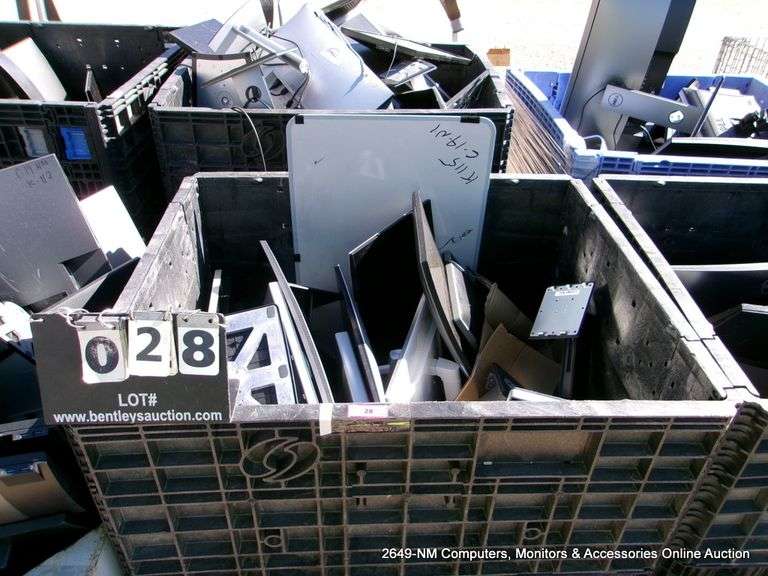 MISC: BOX - DELL AND LG COMPUTERS - CONTENTS ONLY (11X MONEY)